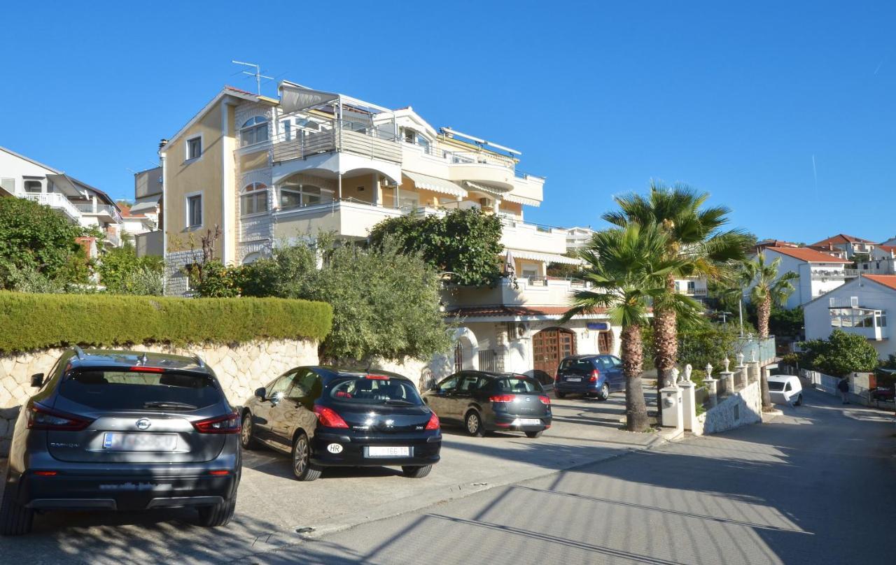 Villa Klaudia Traù Esterno foto