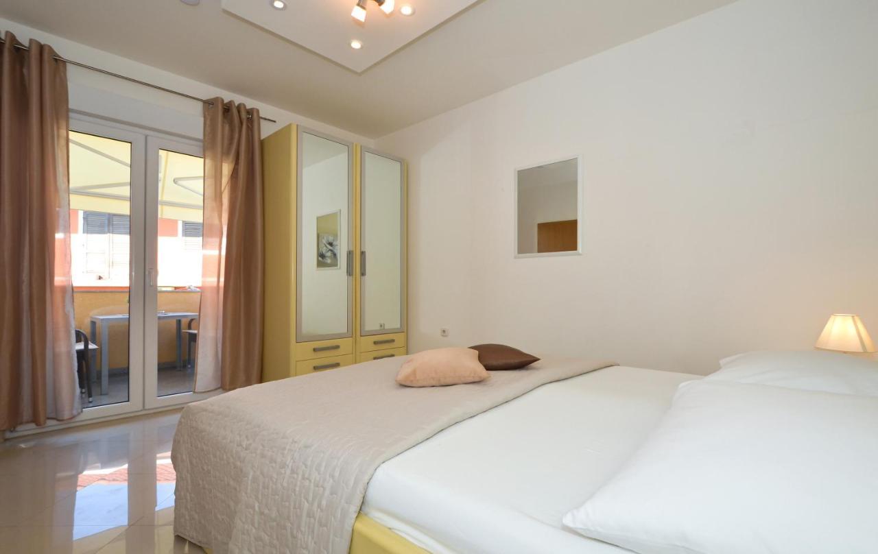 Villa Klaudia Traù Esterno foto